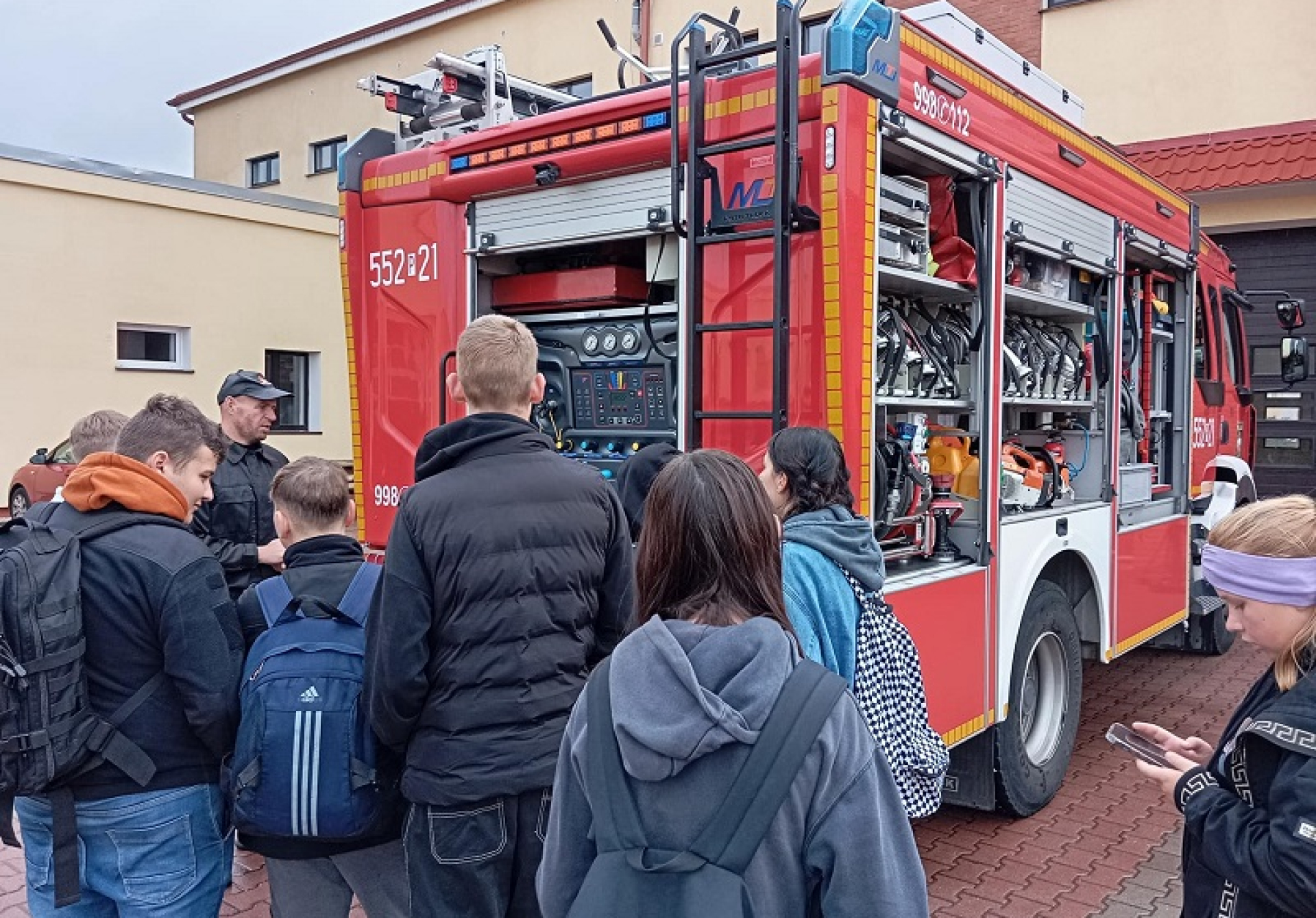 Teoretyczno-praktyczna lekcja w JRG 