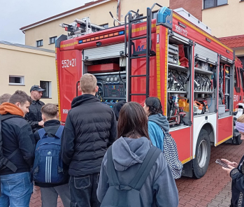 Teoretyczno-praktyczna lekcja w JRG 